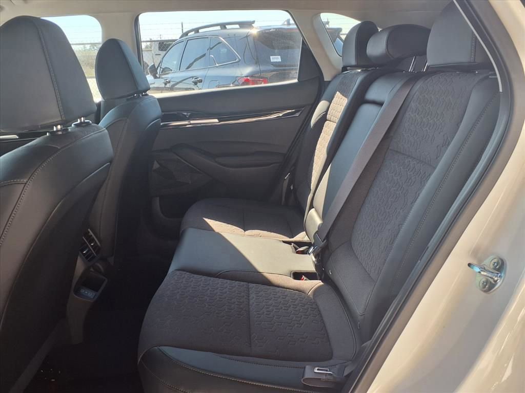 Used 2026 Kia Seltos S image 13