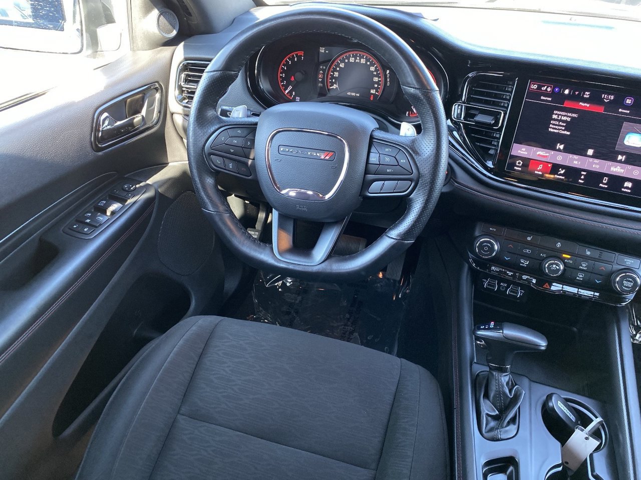 Used 2025 Dodge Durango GT AWD/4WD image 17