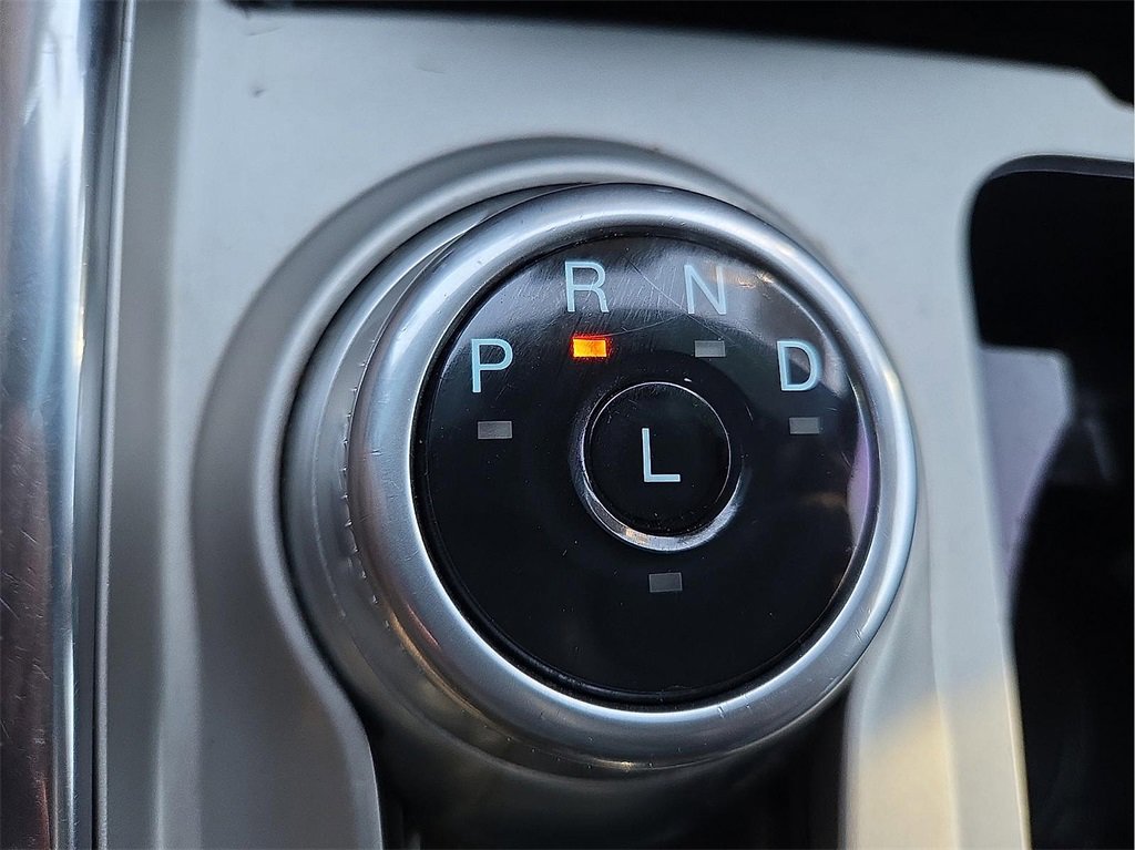 Used 2022 Ford Explorer Platinum w/ Equipment Group 601A image 18