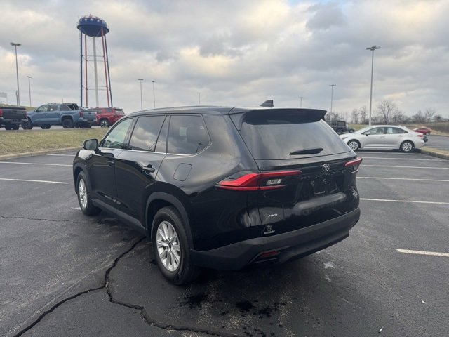 Used 2024 Toyota Grand Highlander XLE image 5