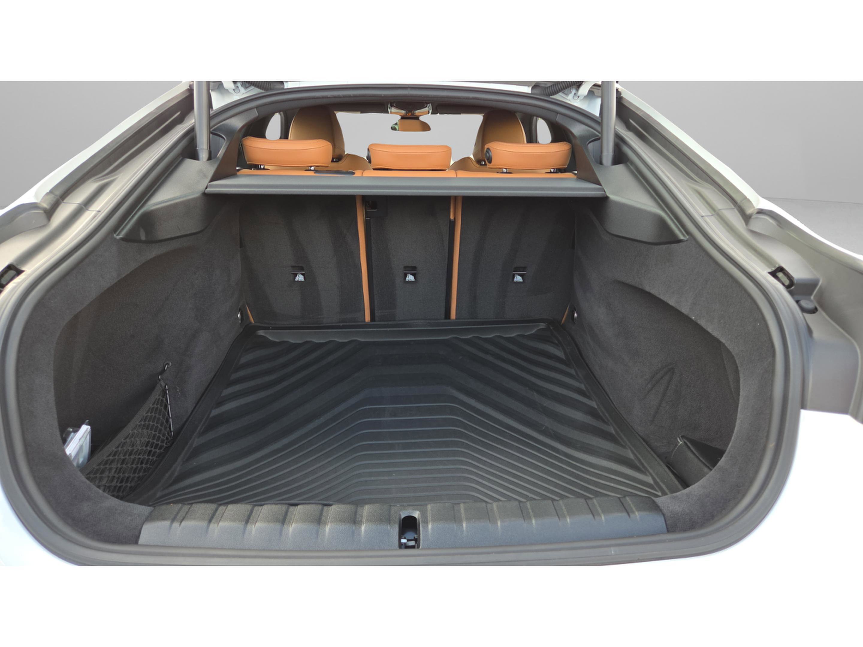 Certified 2025 BMW 440i xDrive w/ Premium Package image 15