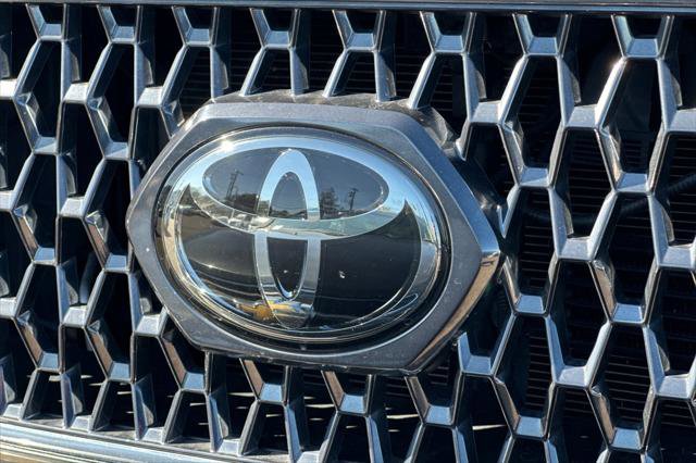 Certified 2018 Toyota Tacoma TRD Off-Road image 10