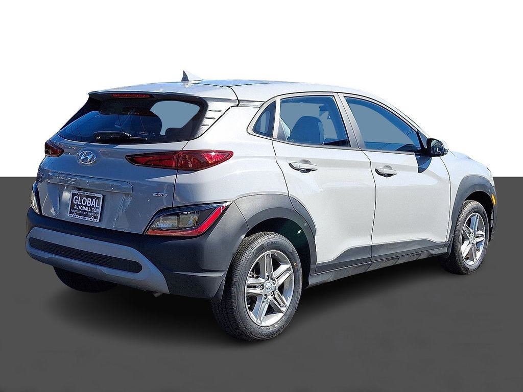 Used 2023 Hyundai Kona SE image 7