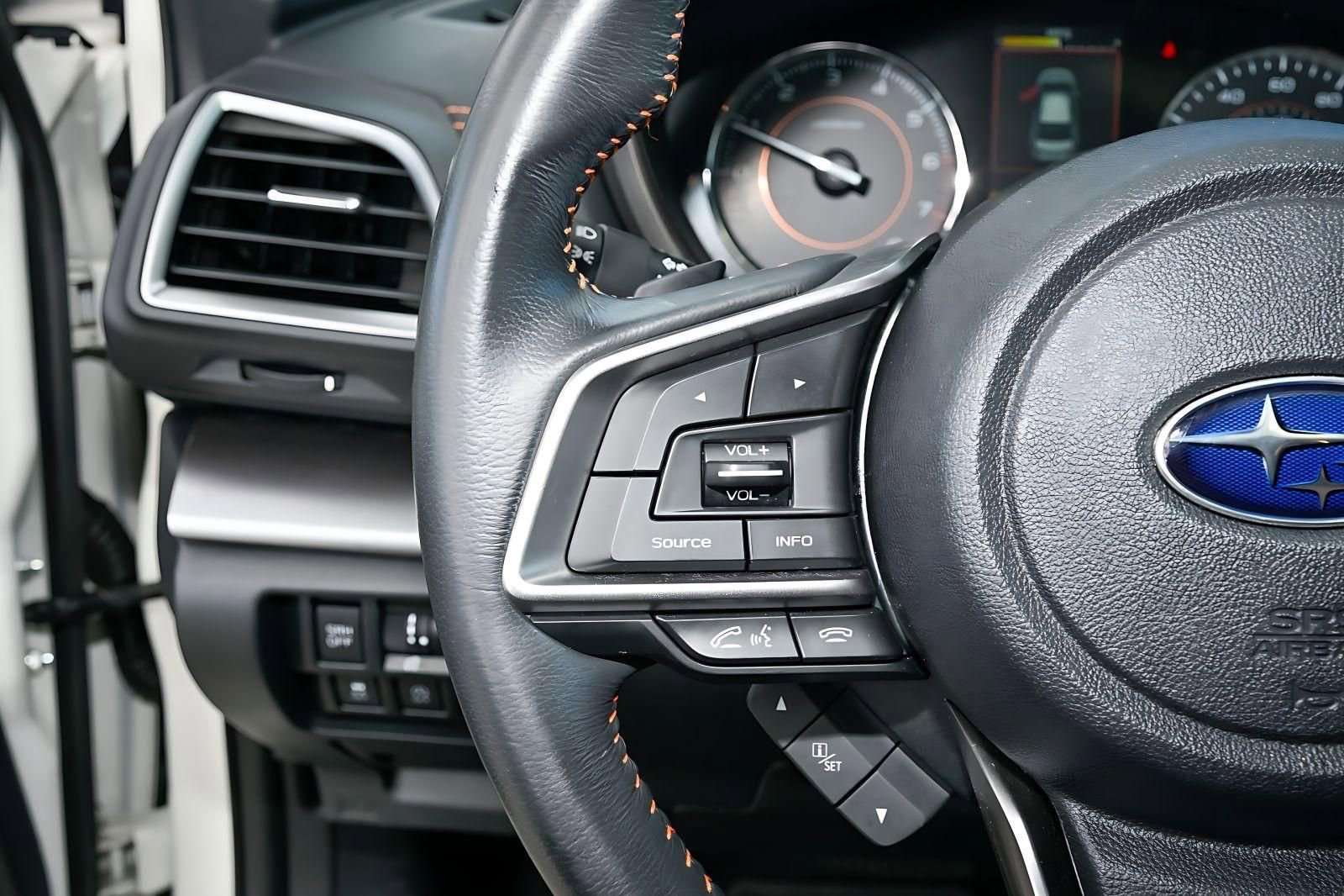 Used 2023 Subaru Crosstrek 2.5i Limited w/ Moonroof Package image 26