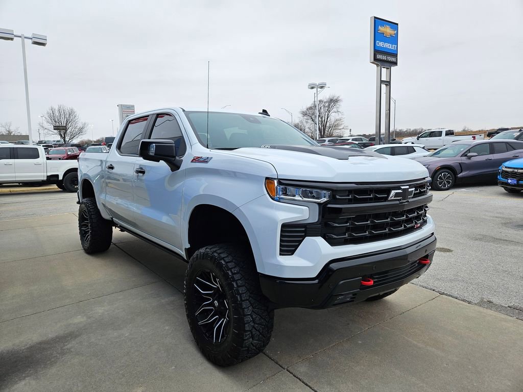 New 2025 Chevrolet Silverado 1500 LT Trail Boss w/ LT Trail Boss Premium Package AWD/4WD image 4