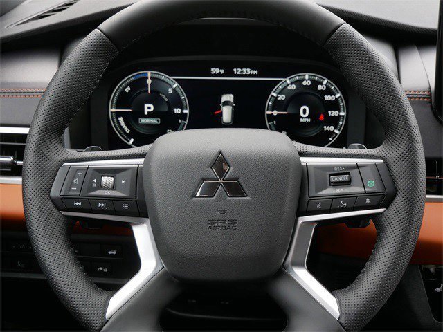 New 2025 Mitsubishi Outlander SEL image 8