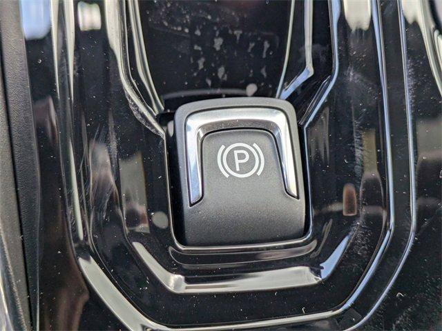 New 2025 GMC Canyon Elevation w/ Convenience Package image 29