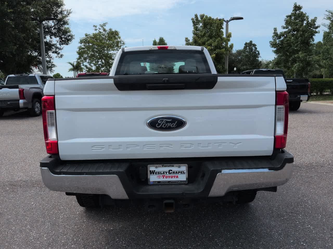 Used 2019 Ford F250 XL w/ Power Equipment Group AWD/4WD image 5