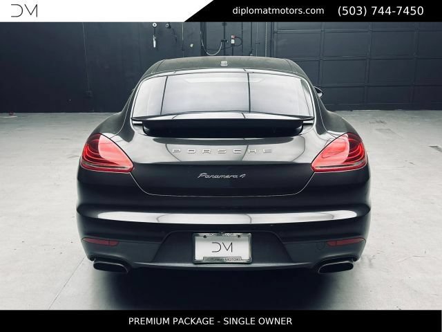 Used 2014 Porsche Panamera 4 AWD/4WD image 5