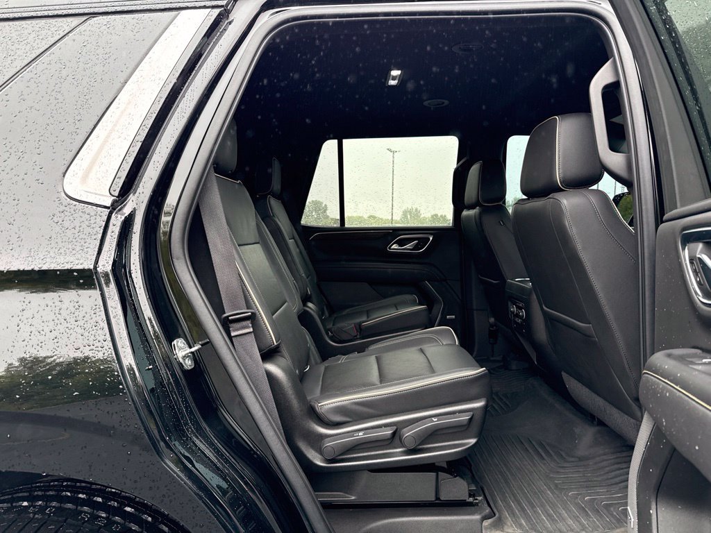 Used 2021 Chevrolet Tahoe Premier AWD/4WD image 14