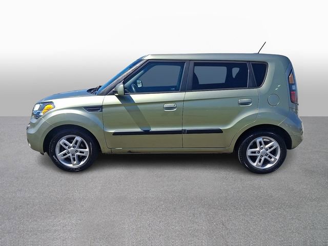 Used 2010 Kia Soul + w/ Audio Pkg image 7