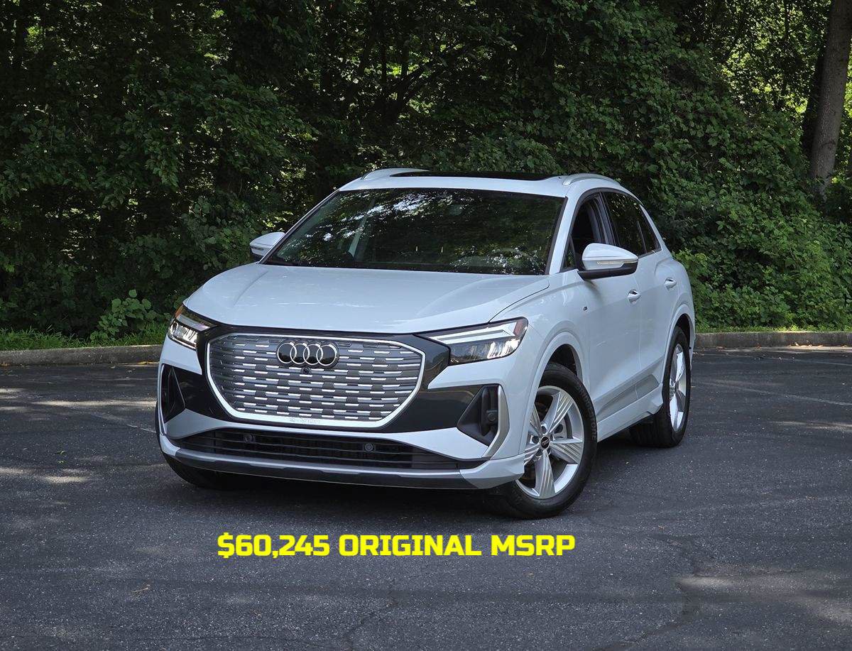 Used 2026 Audi Q4 e-tron Premium w/ Convenience Package AWD/4WD image 1