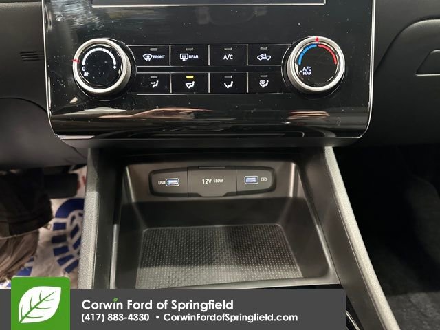 Used 2024 Hyundai Santa Cruz SE image 23