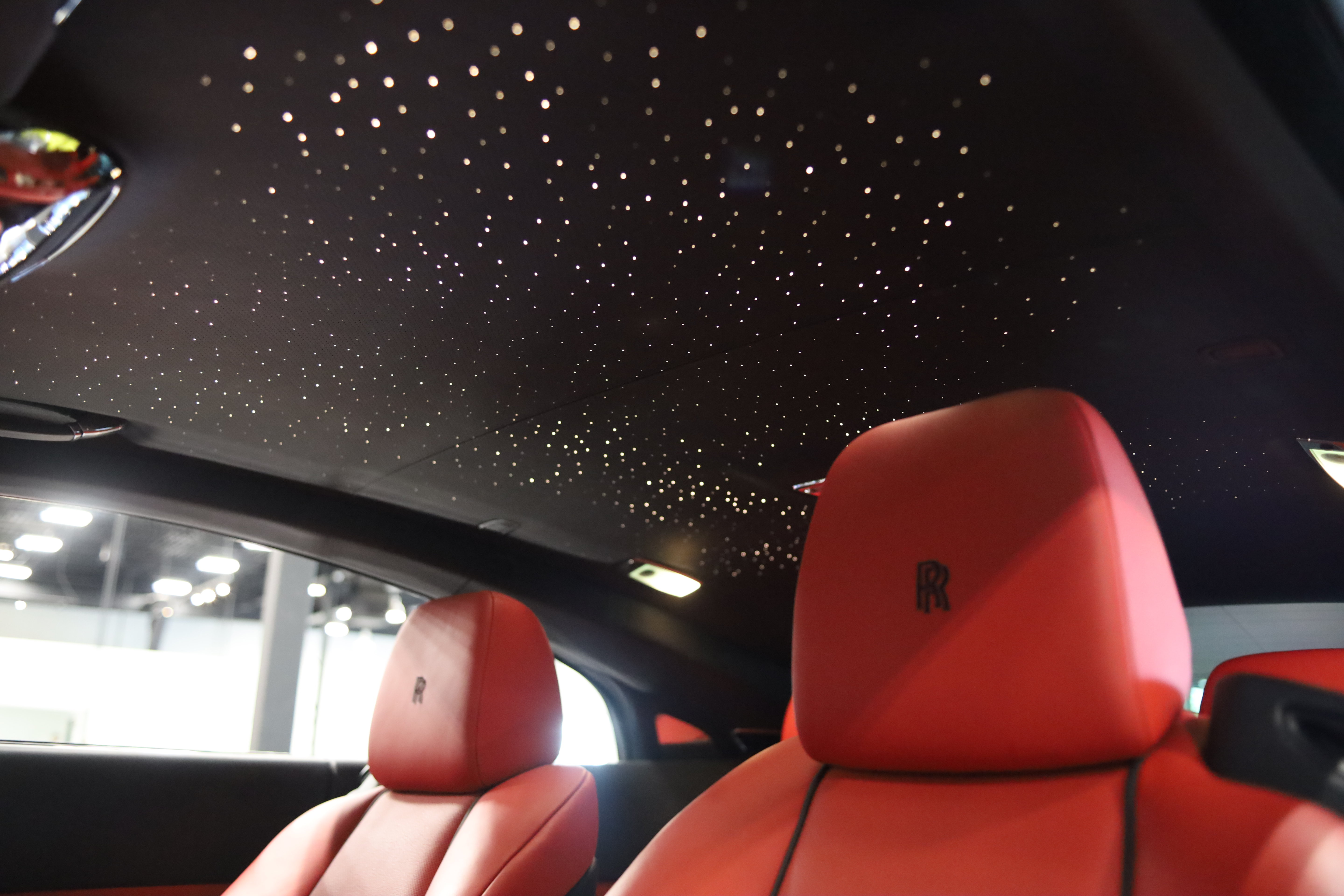 Used 2018 Rolls-Royce Wraith RWD image 16