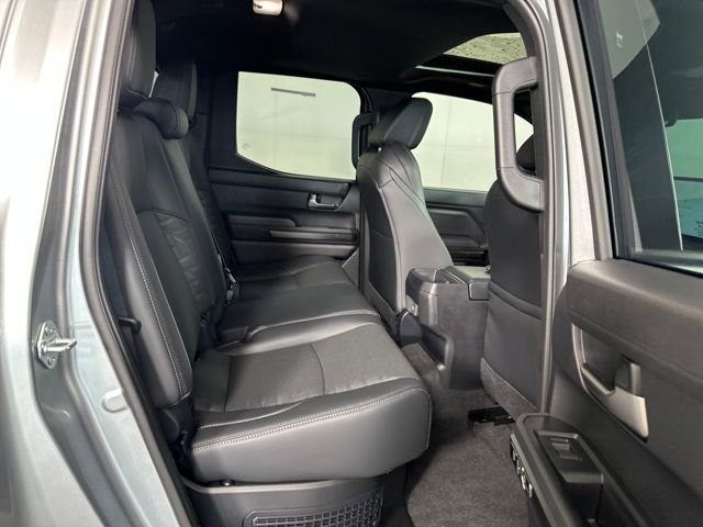 Used 2025 Toyota Tacoma TRD Off-Road image 27