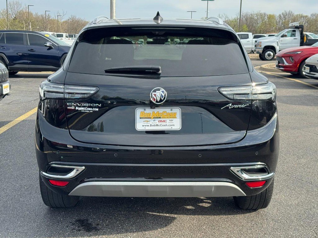 Used 2023 Buick Envision Avenir image 5