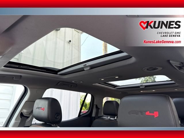 Used 2023 GMC Acadia AT4 w/ GMC Pro Grade Package AWD/4WD image 17