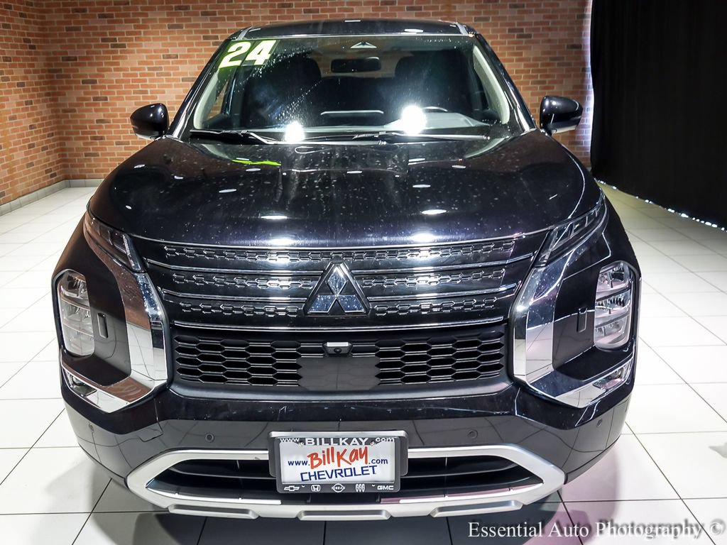 Used 2024 Mitsubishi Outlander SE AWD/4WD image 7