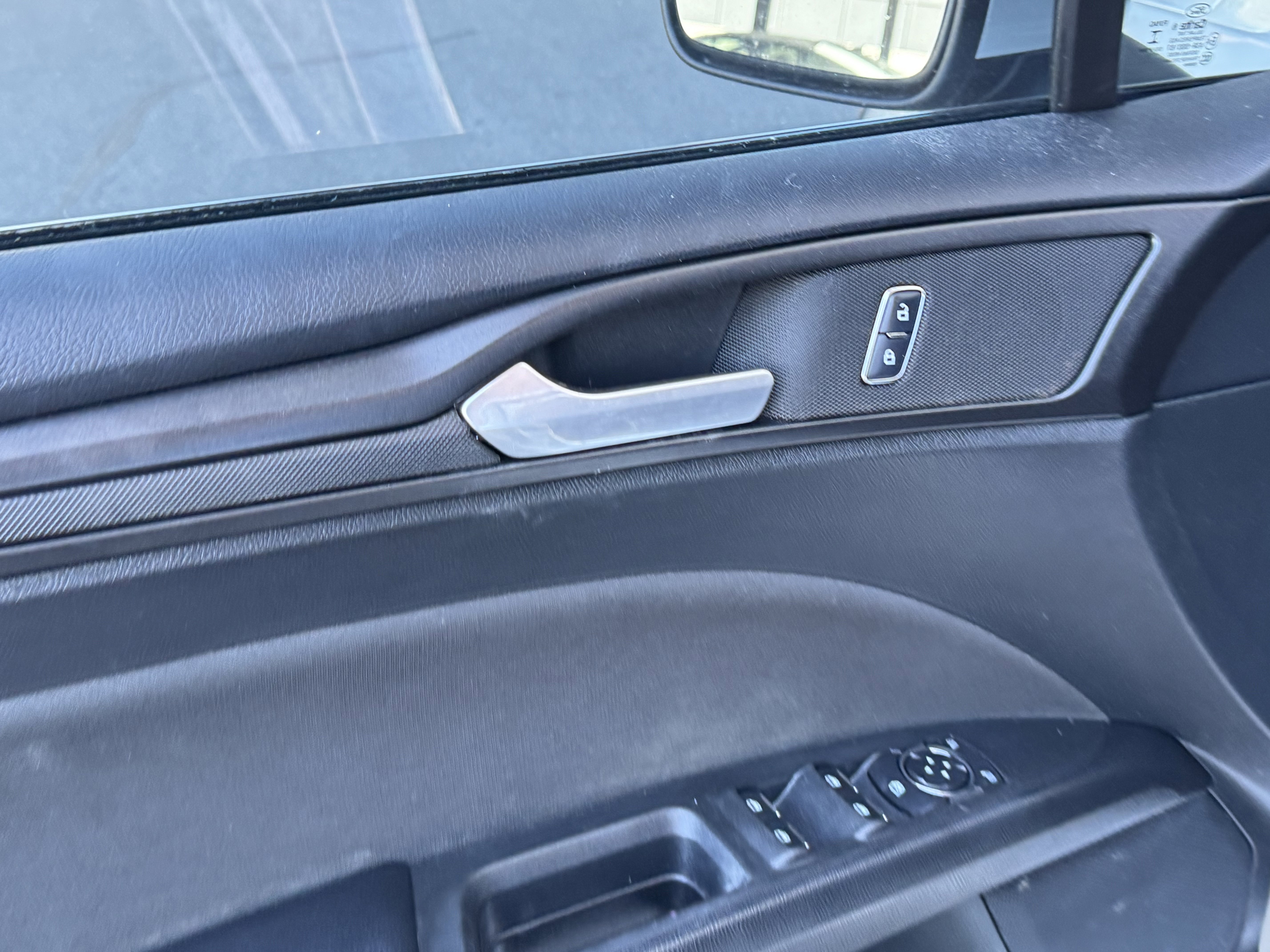 Used 2018 Ford Fusion S w/ Equipment Group 101A image 17