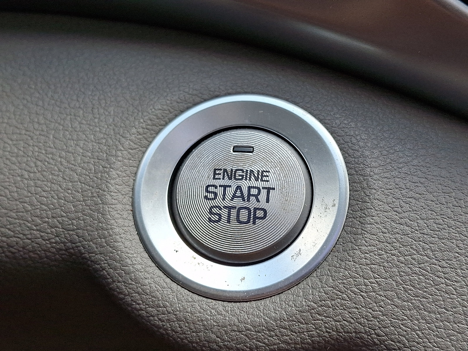 Used 2020 Hyundai Elantra Value Edition FWD image 23