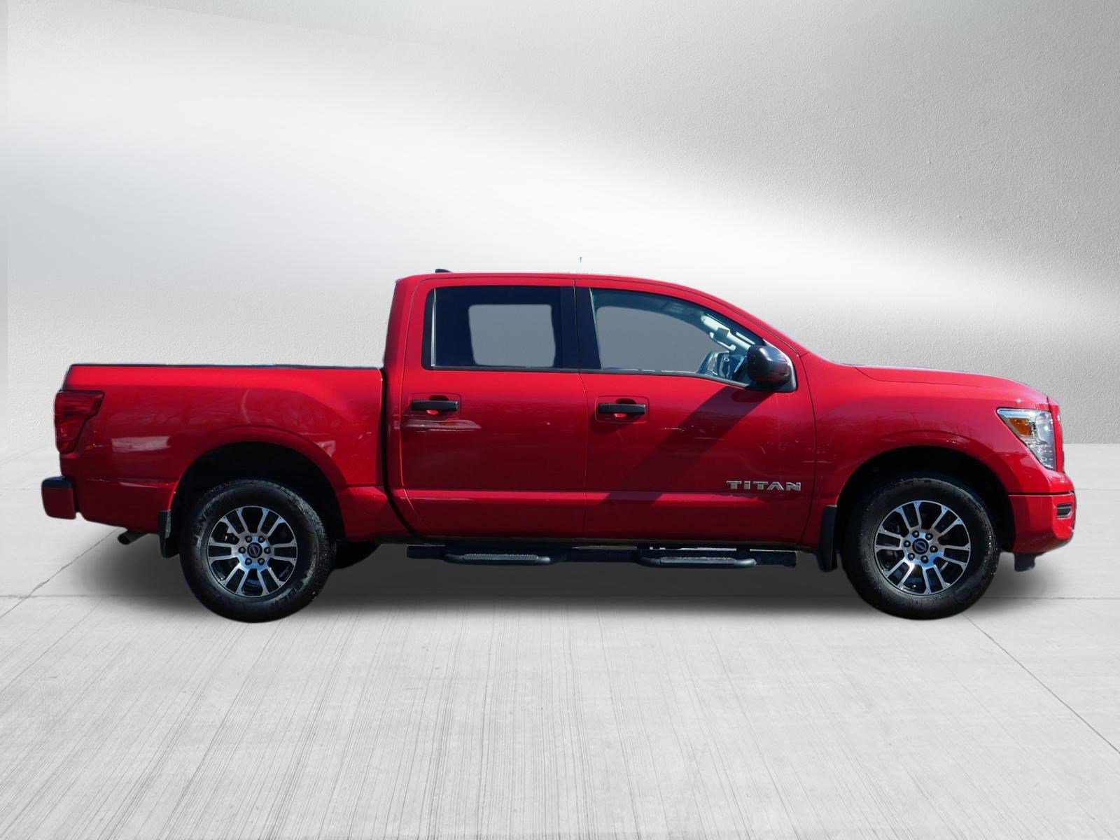 Certified 2024 Nissan Titan SV w/ Accessory Utility Package image 8