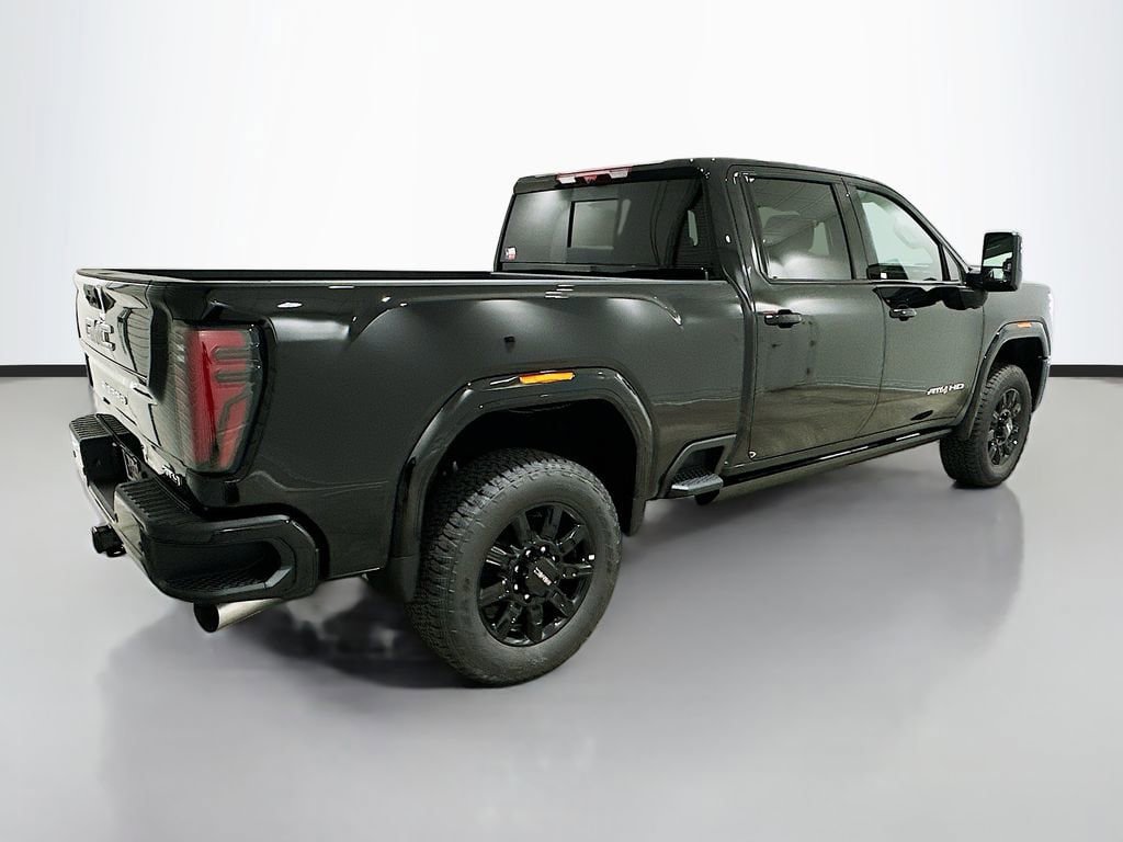 New 2026 GMC Sierra 2500 AT4 w/ AT4 Premium Plus Package AWD/4WD image 7