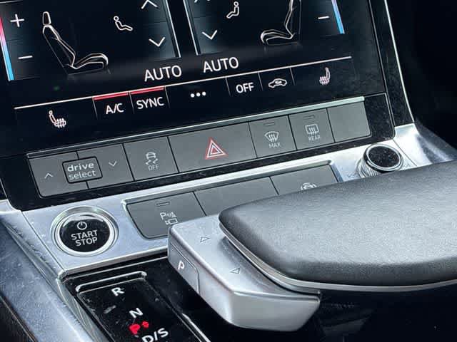 Used 2022 Audi e-tron Premium AWD/4WD image 41
