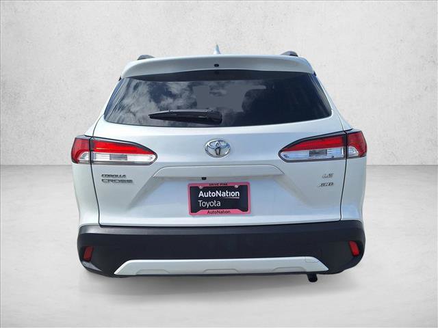 Used 2024 Toyota Corolla Cross LE AWD/4WD image 6