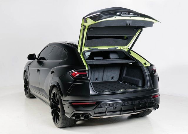 Used 2022 Lamborghini Urus image 28