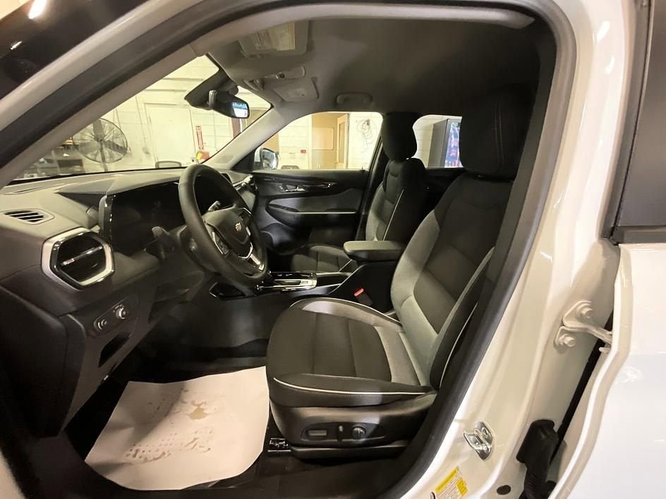 New 2026 Chevrolet TrailBlazer LT w/ Convenience Package image 4