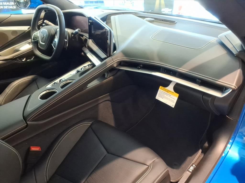 New 2026 Chevrolet Corvette Stingray Premium Cpe w/ Z51 Performance Package RWD image 19