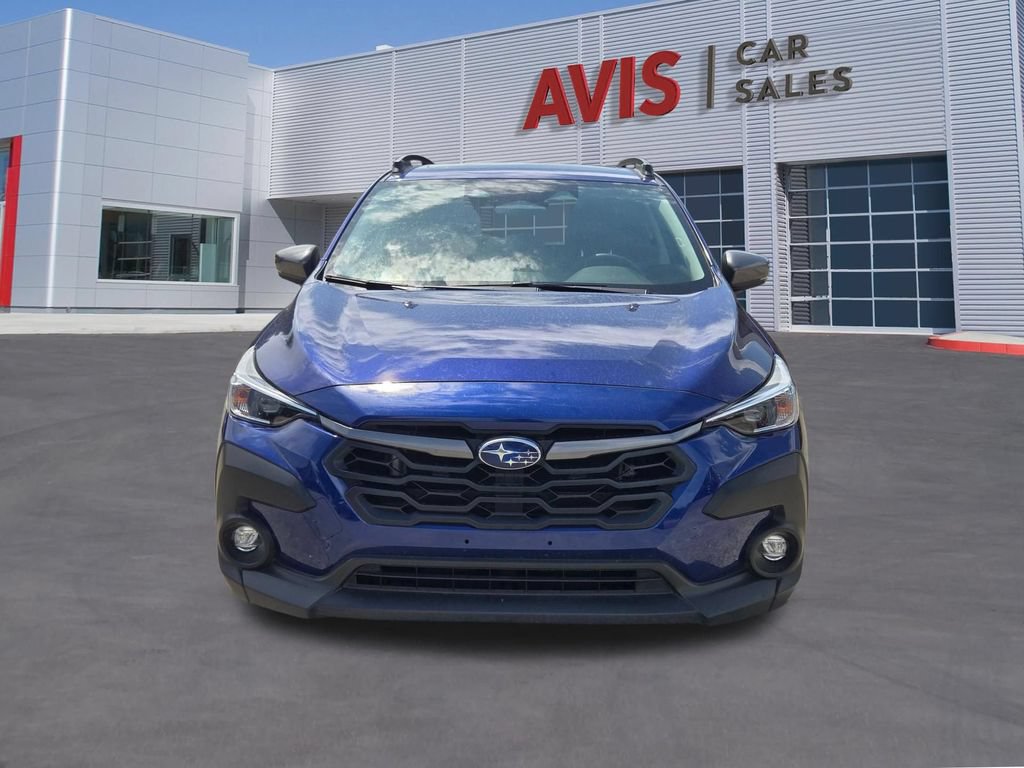 Used 2025 Subaru Crosstrek 2.5i Premium AWD/4WD image 2