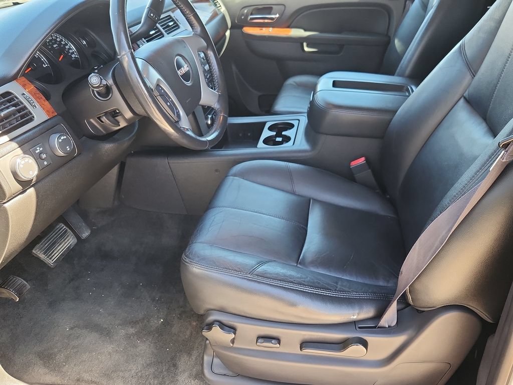 Used 2013 GMC Yukon SLT AWD/4WD image 7