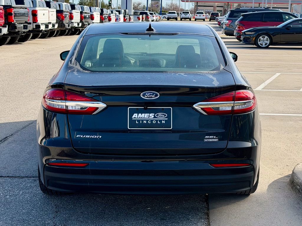 Certified 2020 Ford Fusion SEL image 5