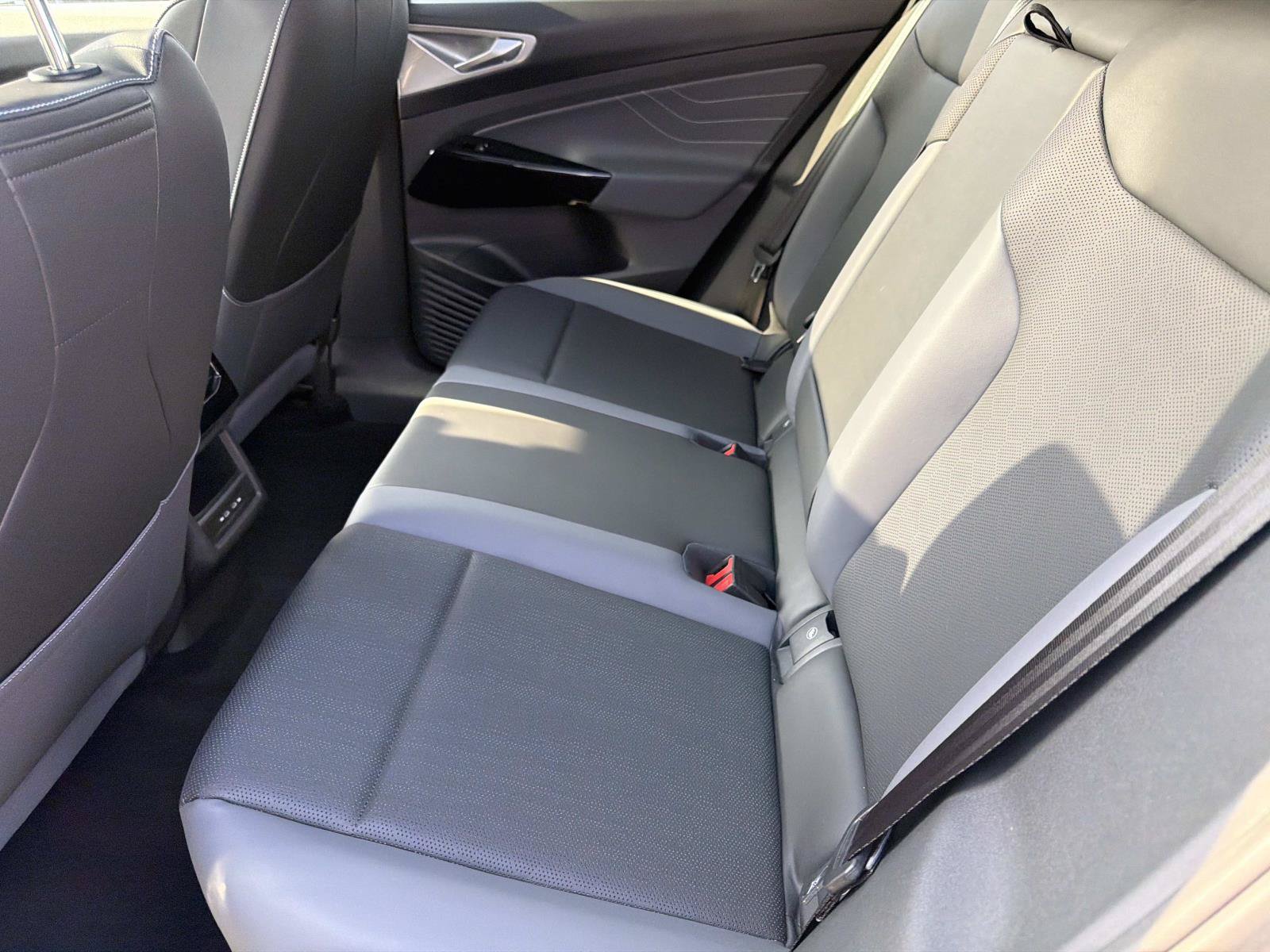 Certified 2023 Volkswagen ID.4 Pro S RWD image 11