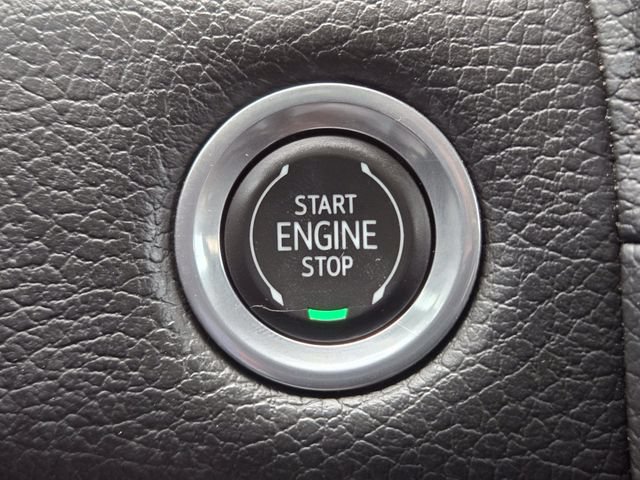 Used 2023 GMC Yukon XL Denali AWD/4WD image 21