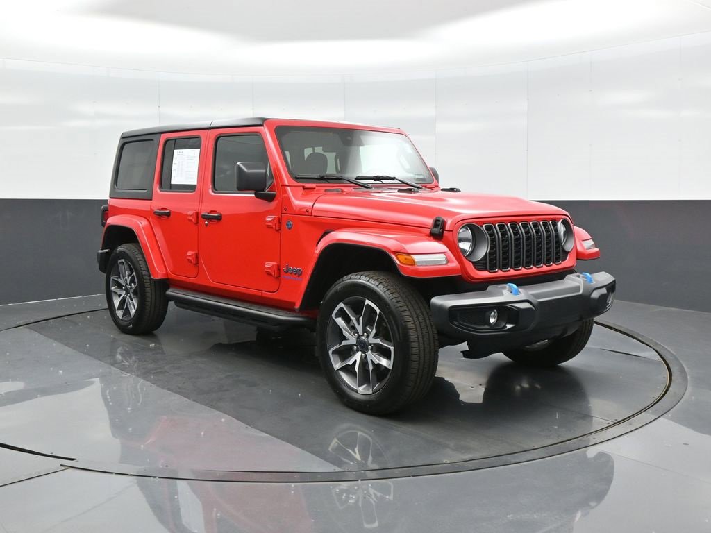 Used 2024 Jeep Wrangler Unlimited w/ Convenience Group
