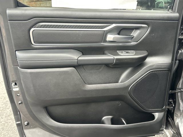 New 2026 RAM 1500 4x4 Crew Cab image 23