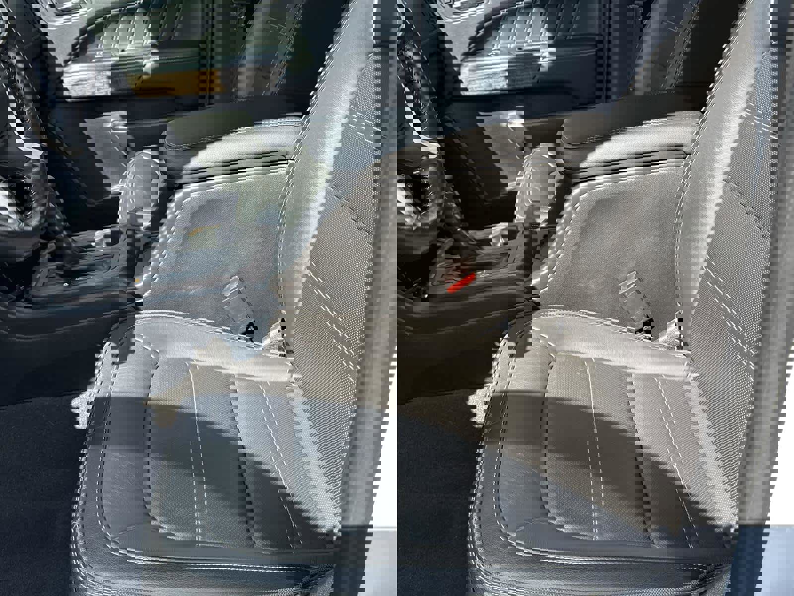 Used 2021 GMC Canyon Denali image 11