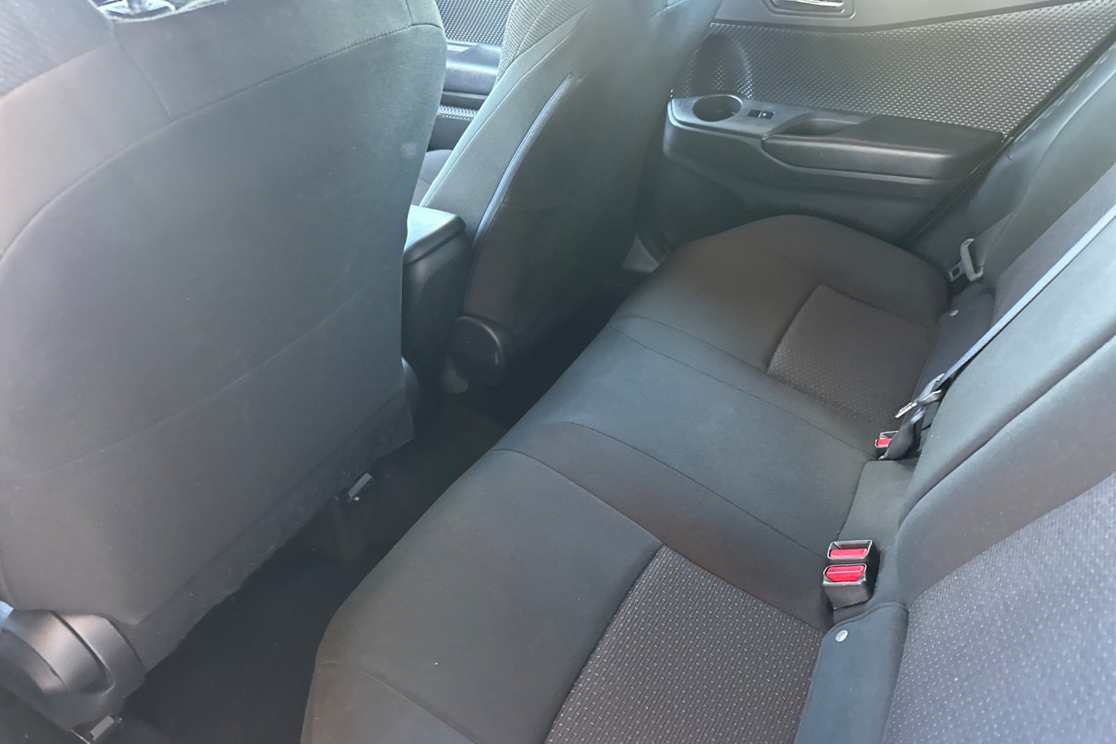 Certified 2018 Toyota C-HR XLE FWD image 15