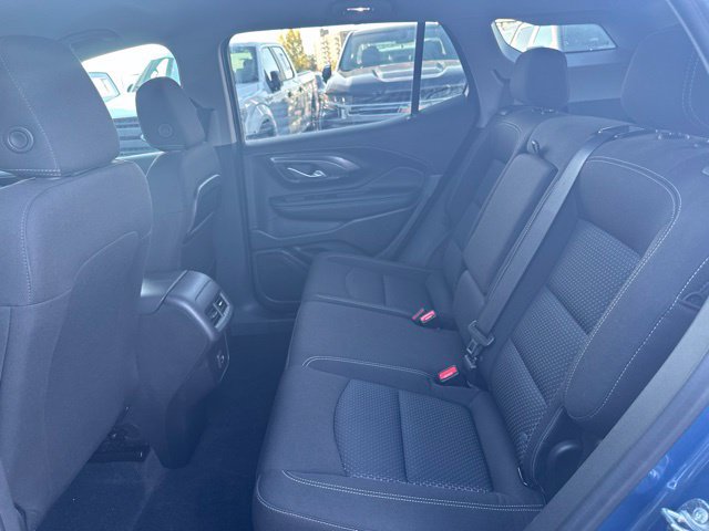 Used 2024 GMC Terrain SLE w/ Driver Convenience Package AWD/4WD image 19