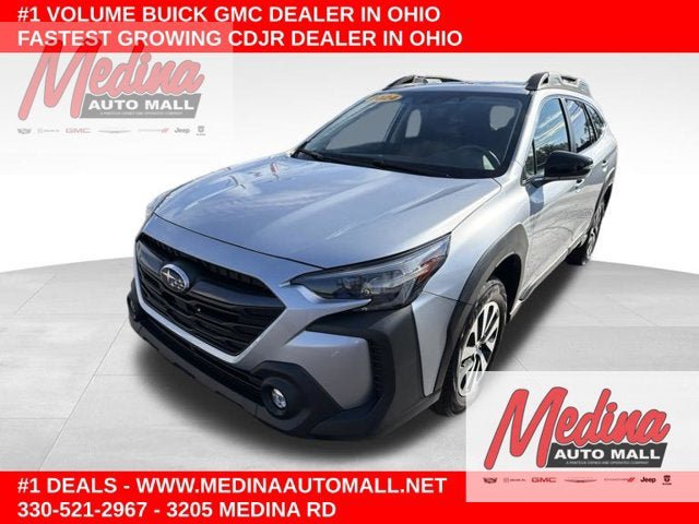 Used 2024 Subaru Outback Premium AWD/4WD image 1