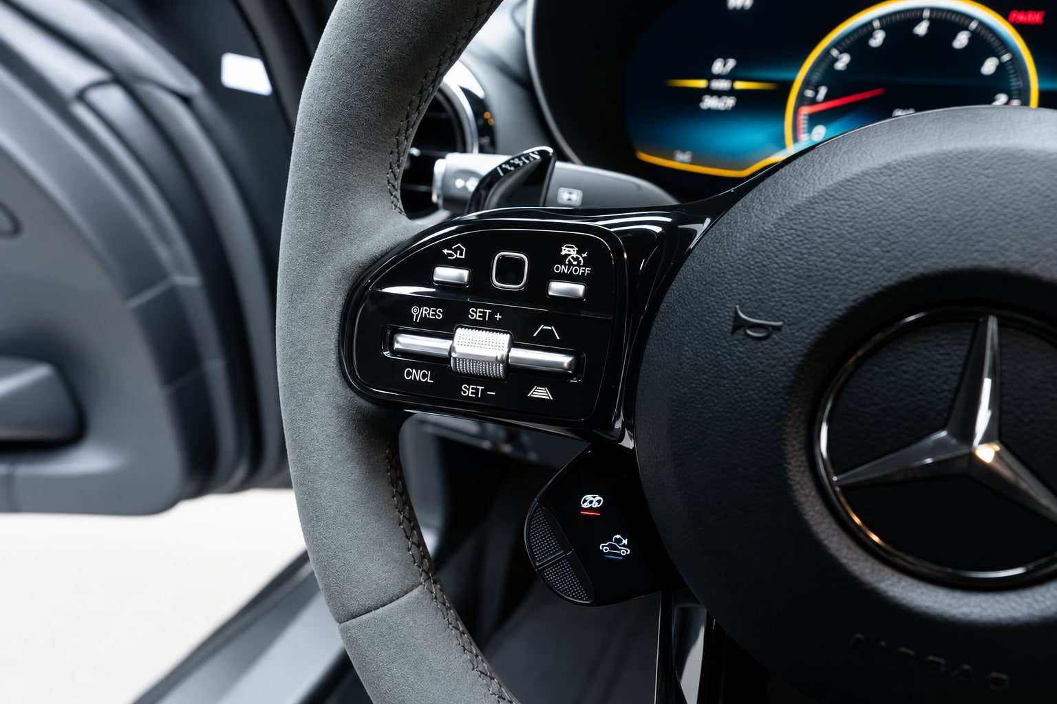 Used 2021 Mercedes-Benz AMG GT Coupe w/ GT Stealth Edition image 35