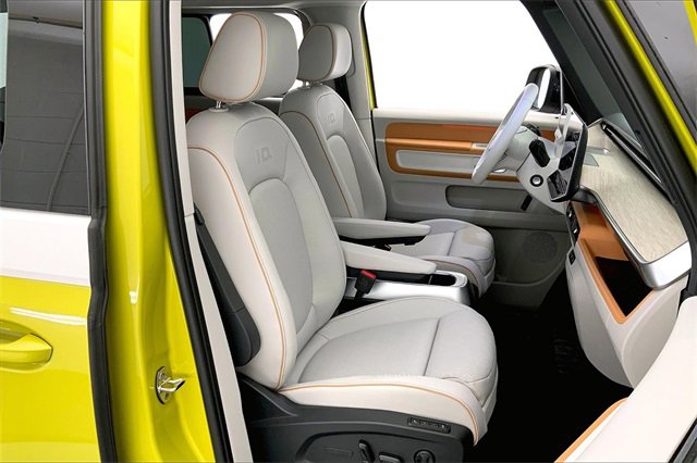 New 2025 Volkswagen ID. Buzz 1st Edition image 9