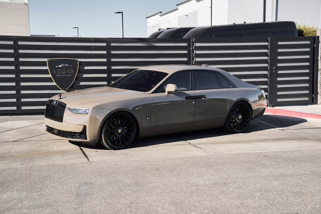 Used 2025 Rolls-Royce Ghost AWD/4WD image 6