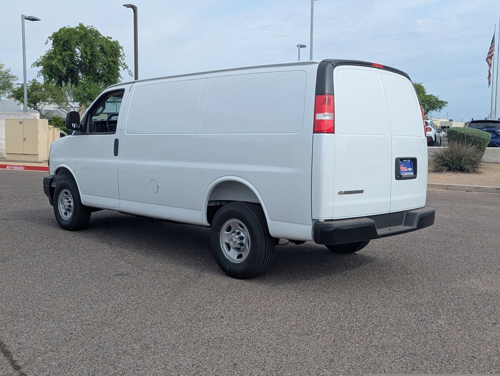 New 2026 Chevrolet Express 2500 w/ Driver Convenience Package RWD image 4