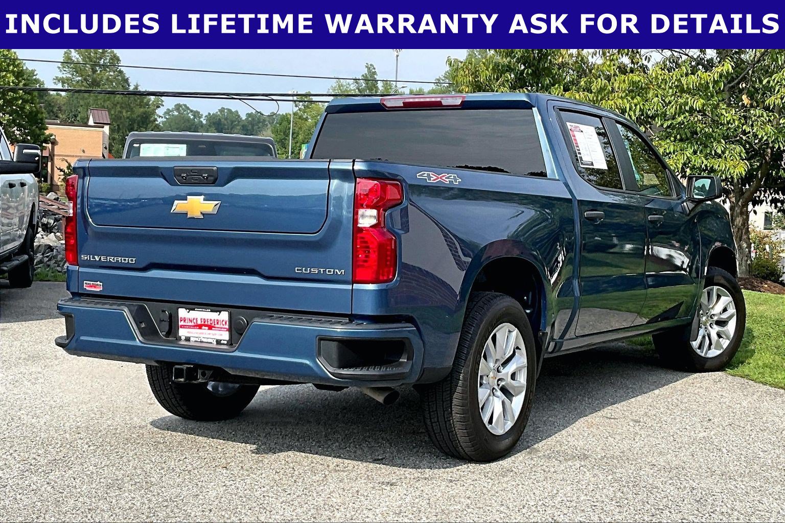 Used 2024 Chevrolet Silverado 1500 Custom AWD/4WD image 10