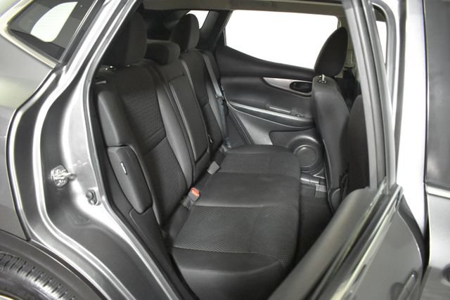 Used 2020 Nissan Rogue Sport S FWD image 28
