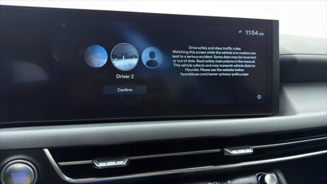 Used 2025 Hyundai Sonata SEL FWD image 32