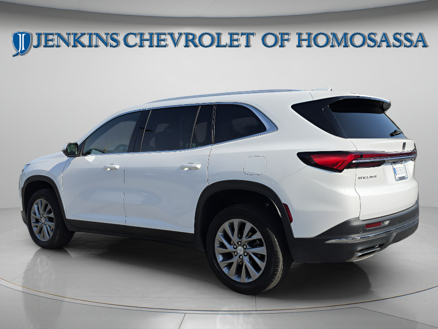 Used 2025 Buick Enclave Preferred FWD image 8